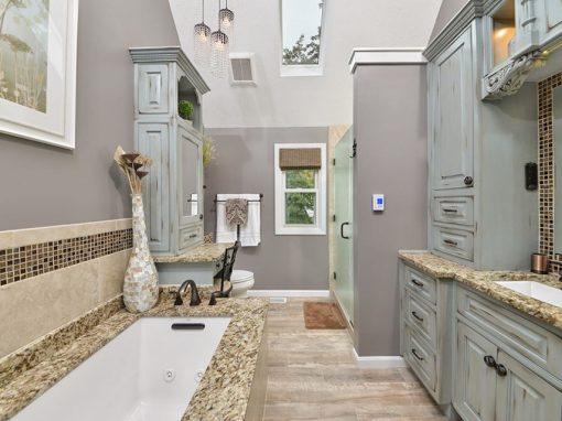 Broadview Heights Bath