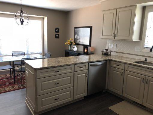 Contemporary Kitchen