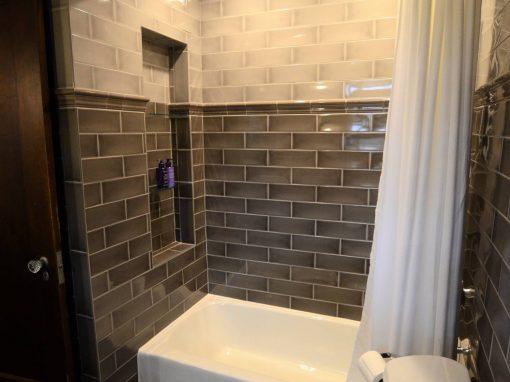 LAKEWOOD Kitchen and Bathrooms