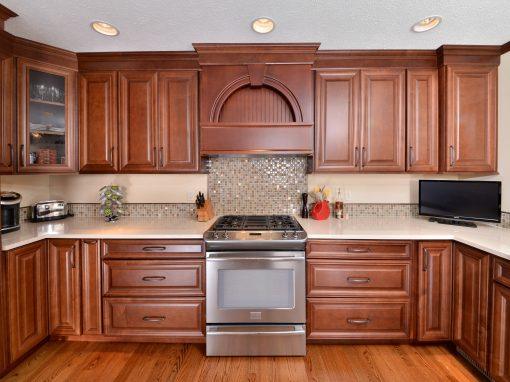 SEVEN HILLS Kitchen