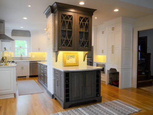 LAKEWOOD Kitchen and Bathrooms
